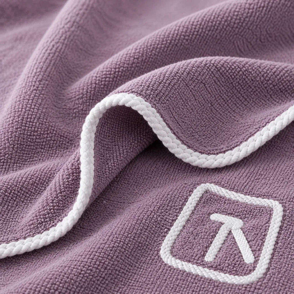 Serviette peignoir polyvalente violette