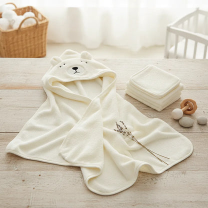 Peignoir bébé avec capuche